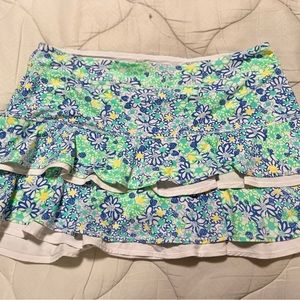 Lilly Pulitzer Daisy print skort